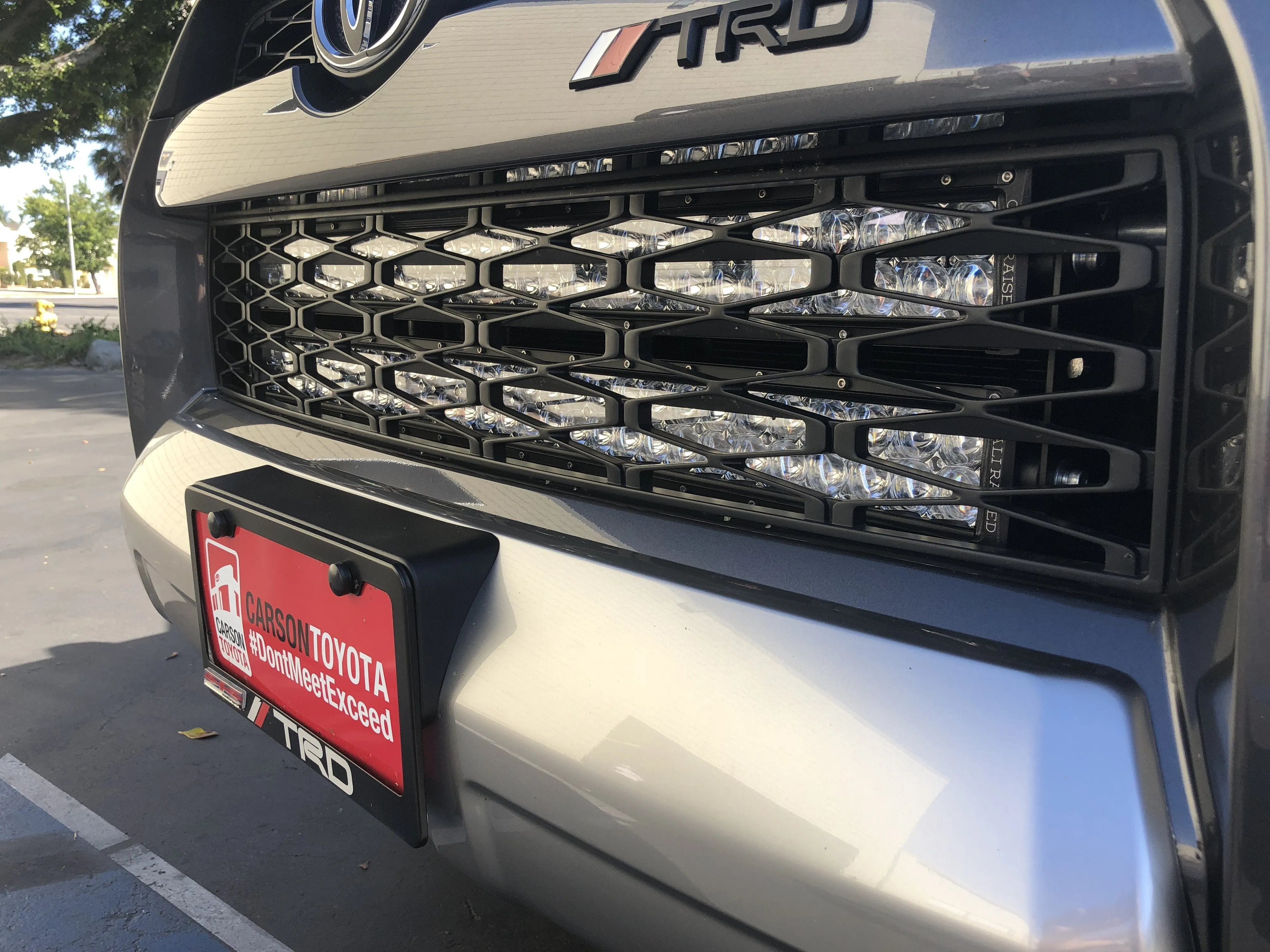 Cali Raised 2014  Toyota 4Runner 32 Hidden Grille LED Light Bar Brackets Kit