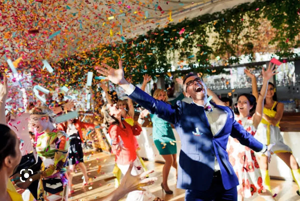 Confetti Canon Launchers - Professional Handheld Confetti Canon's 100CM