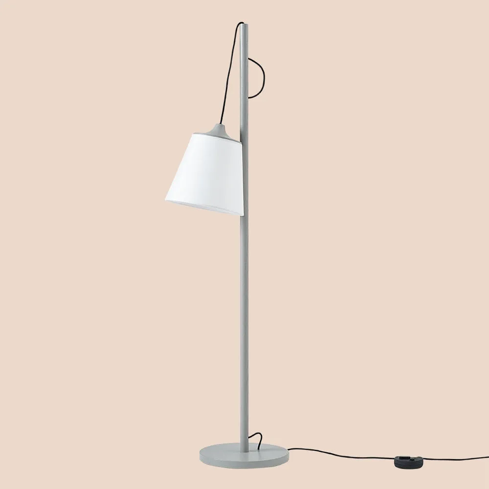 muuto | pull floor lamp with dimmer | grey - DC