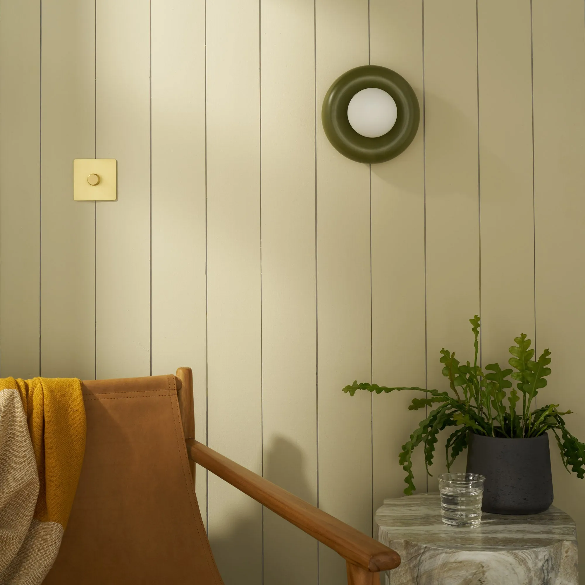 NOVI Ceramic Wall Light- Khaki Green