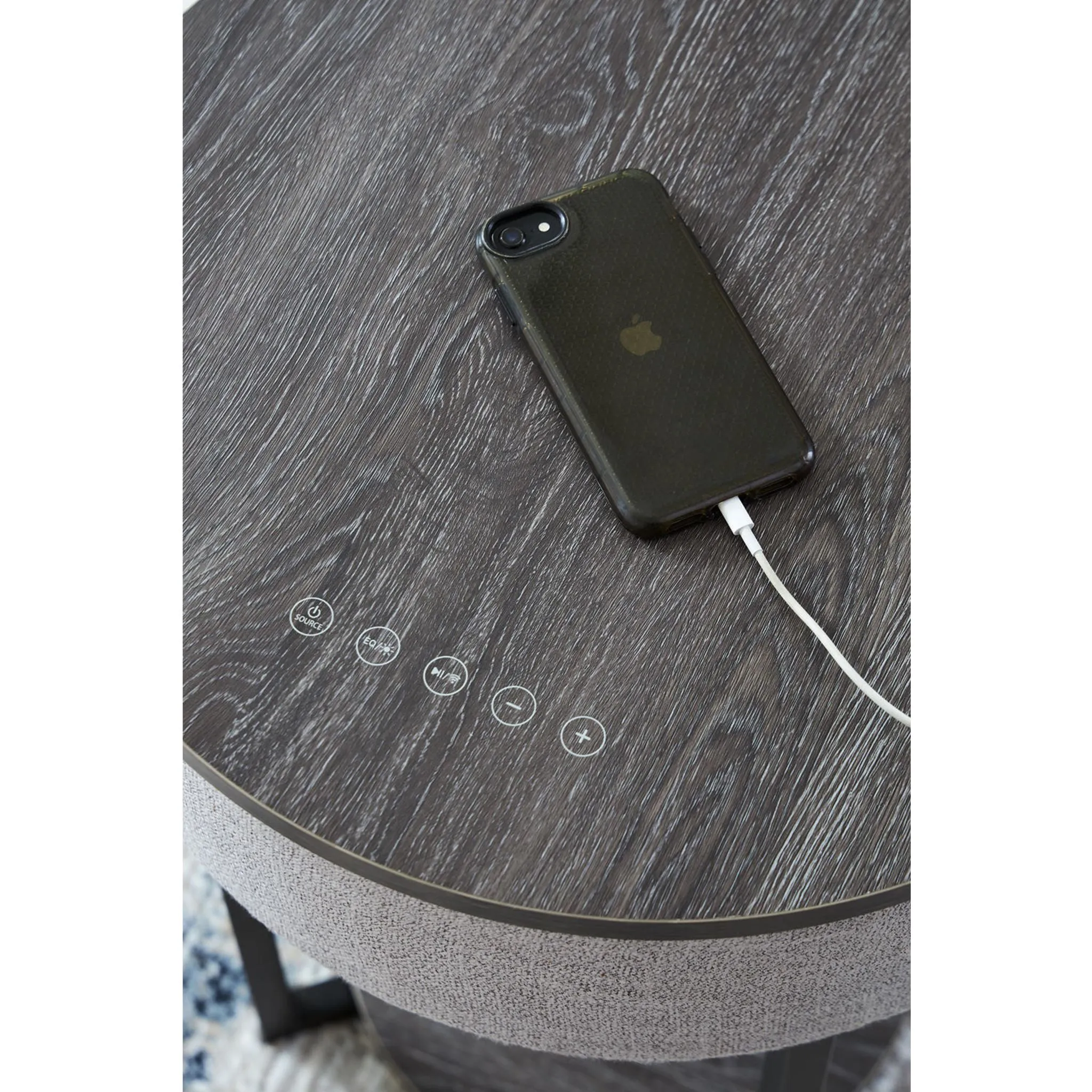 Sethlen Accent Table - Gray/Black