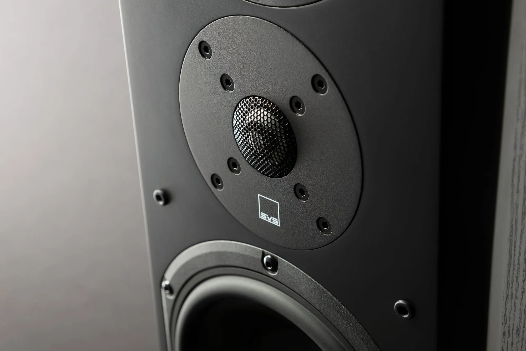 SVS Prime Pinnacle Tower Speakers Pair