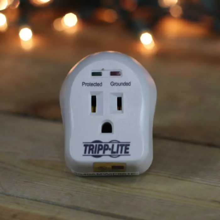 Tripp Lite SpikeCube Series 1-Outlet Surge Protector